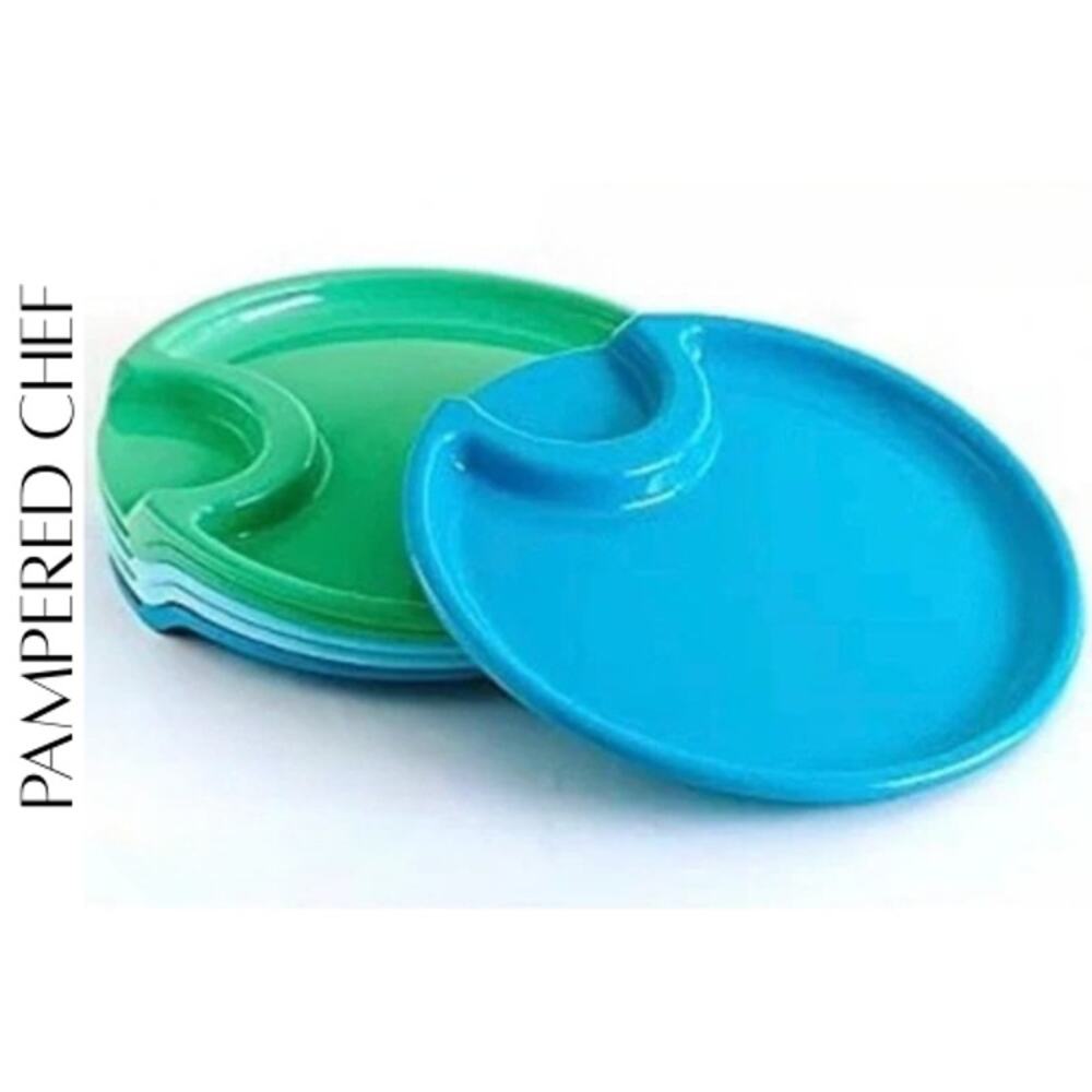 Pampered Chef *Retired* Outdoor Party Plate Set of 6 10” One-Hand Plates NIB!